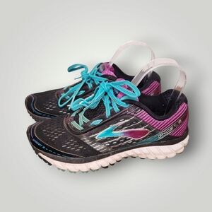 Brooks Adrenaline GTS 16 Women Running Sneaker  Sz 6.5 Black and Purple